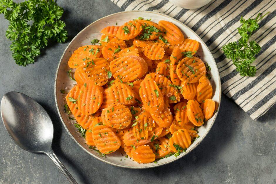 Homemade Healthy Steamed Carrot Chips