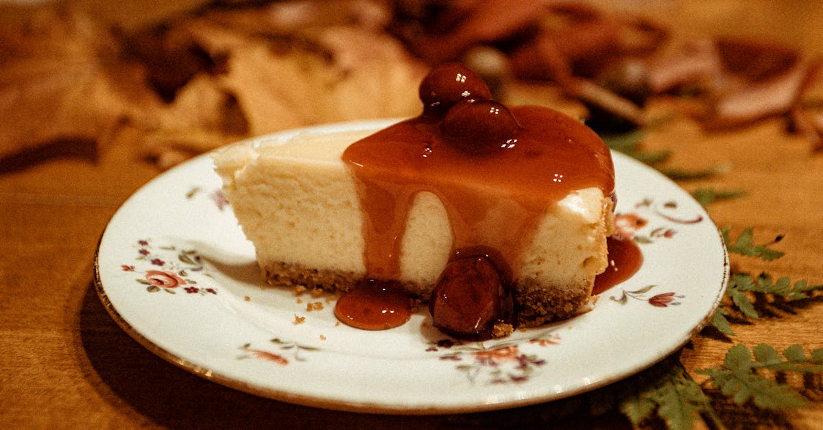 découvrez notre délicieux cheesecake, un dessert crémeux et onctueux qui ravira vos papilles. idéal pour toutes les occasions, ce classique de la pâtisserie se décline en plusieurs saveurs pour satisfaire tous les goûts.