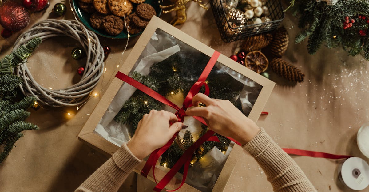 découvrez nos délicieux cookies de noël au nutella, parfaits pour les festivités ! ces biscuits tendres et gourmands, avec un cœur fondant de nutella, raviront petits et grands. idéal pour partager en famille ou offrir en cadeau gourmand.