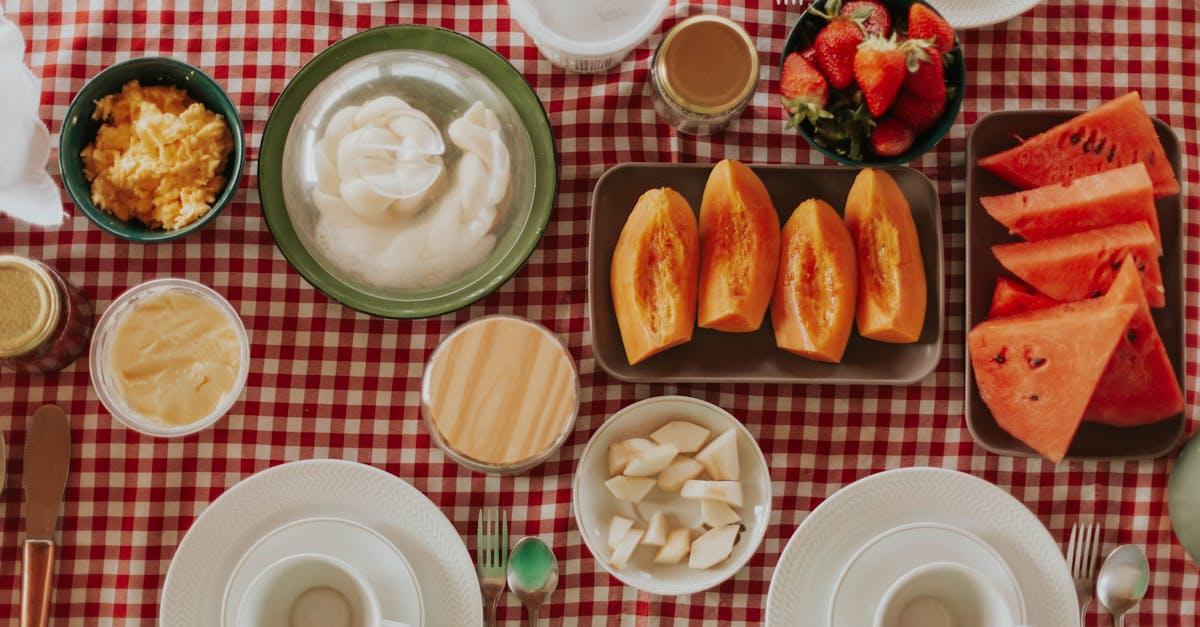 découvrez le plaisir de préparer votre propre beurre fait maison avec des ingrédients frais et naturels. cette recette simple vous guidera pas à pas pour créer un beurre crémeux et savoureux, parfait pour tartiner sur du pain ou enrichir vos plats.