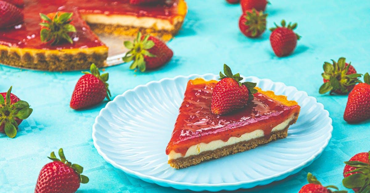 découvrez notre délicieuse recette de tarte bounty sans cuisson, alliant la saveur exotique de la noix de coco à la richesse du chocolat. facile à réaliser, cette tarte gourmandes ravira vos papilles tout en étant parfaite pour les amateurs de douceurs sans four.