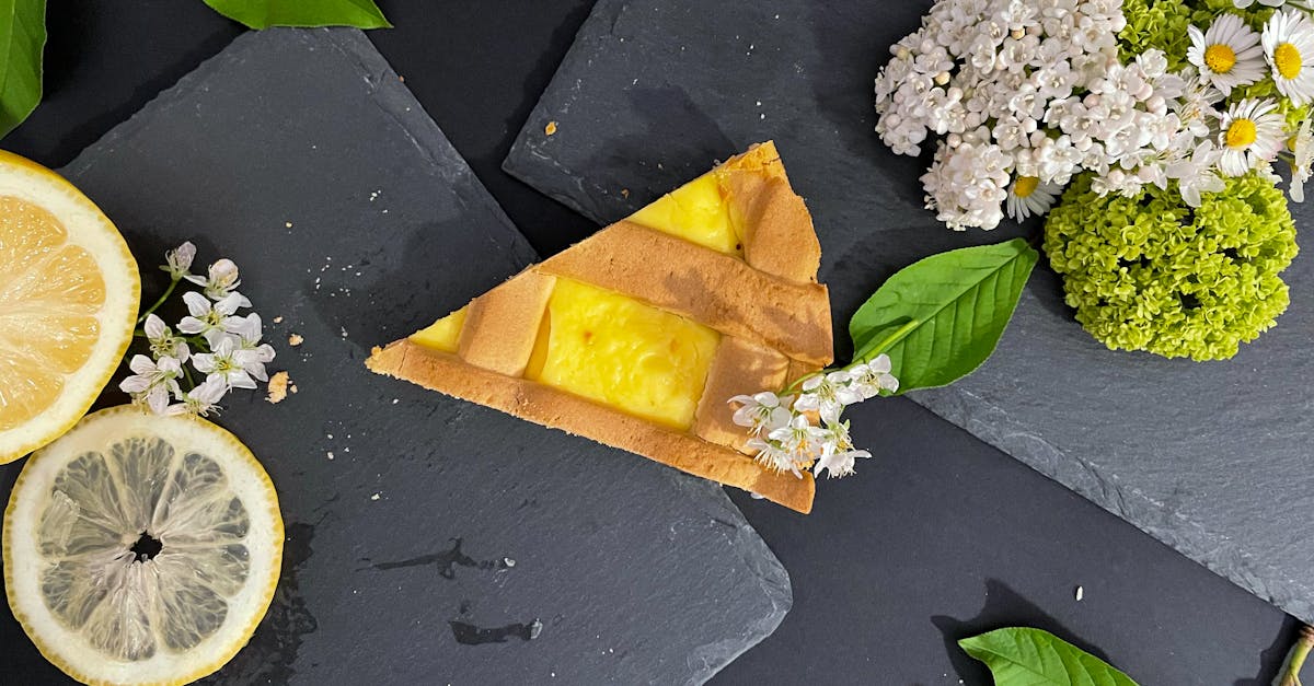 découvrez notre délicieuse recette de tarte au citron sans cuisson ! facile à réaliser, elle allie la fraîcheur du citron à une croûte croustillante. parfaite pour toutes les occasions, cette tarte légère et savoureuse ravira les amateurs de desserts. essayez-la dès maintenant !