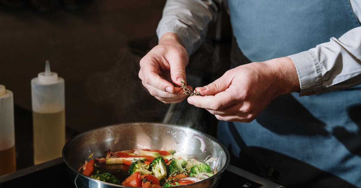 découvrez une délicieuse recette de veau sauté, tendre et savoureux, parfaite pour un repas convivial. suivez nos conseils pour maîtriser cette préparation et impressionner vos invités avec des saveurs raffinées.