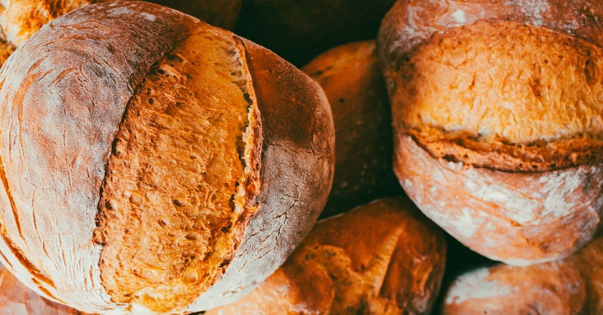 découvrez les bienfaits du pain complet : riche en fibres, nutritif et savoureux, ce pain à base de grains entiers est un choix idéal pour une alimentation saine et équilibrée.