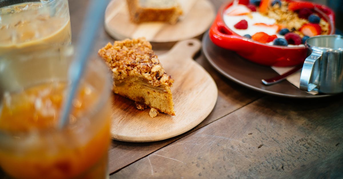 découvrez notre recette de gâteau au yaourt, un dessert moelleux et savoureux, facile à préparer et parfait pour toutes les occasions. ajoutez-y des fruits ou des épices pour un goût unique !