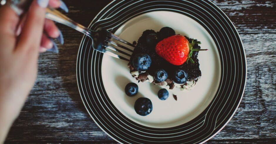 découvrez notre délicieuse recette de gâteau au chocolat, un dessert irrésistible pour les amateurs de chocolat. riche, moelleux et facile à réaliser, ce gâteau saura ravir vos papilles et impressionner vos invités. parfait pour toute occasion!