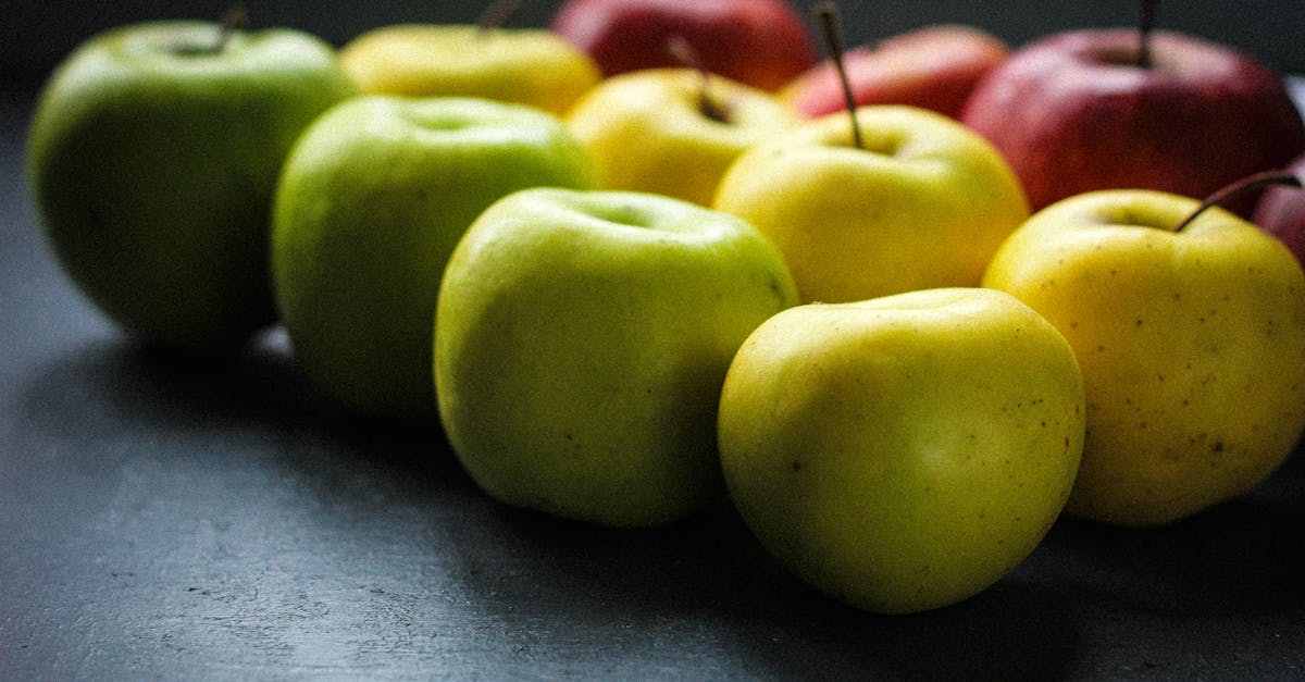 découvrez nos délicieuses tartelettes aux pommes croustillantes, une expérience sucrée qui marie la douceur des pommes à une pâte dorée et croustillante. idéales pour accompagner vos moments de détente ou pour impressionner vos invités, ces petites douceurs raviront les papilles des petits et des grands!