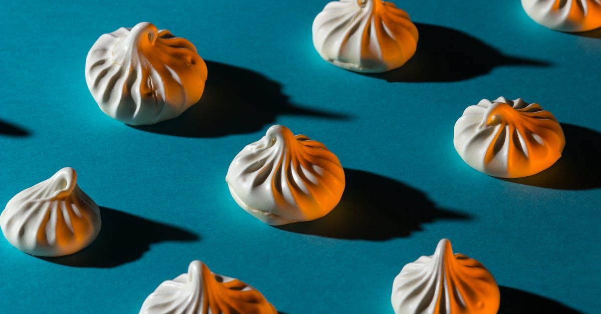 découvrez l'univers délicat des meringues : ces douceurs légères et croquantes, parfaites pour sublimer vos desserts ou simplement à savourer. éveillez vos papilles avec nos recettes variées et astuces pour réussir ces gourmandises aériennes.