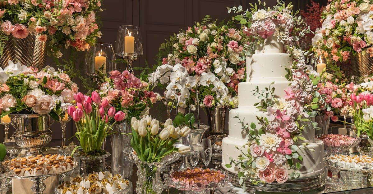 découvrez la délicieuse brioche à la praline rose, une douceur moelleuse et colorée qui éveillera vos sens. parfaite pour le petit-déjeuner ou en dessert, elle allie saveurs sucrées et textures légères, pour un moment de gourmandise inoubliable.