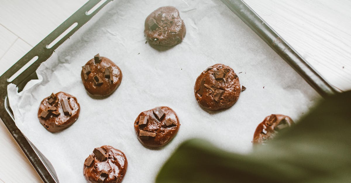 découvrez nos délicieux cookies salés, une combinaison parfaite de saveurs pour éveiller vos papilles. idéaux pour vos apéritifs et pauses gourmandes, ces biscuits originaux sont à la fois croustillants et savoureux.