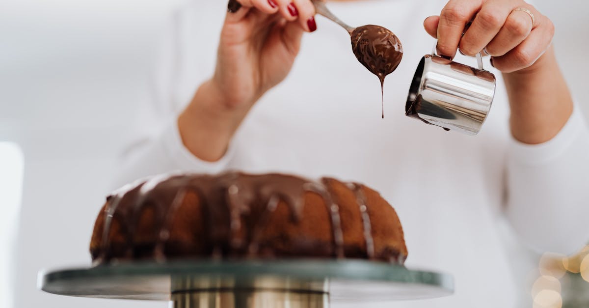 découvrez notre délicieuse recette de gâteau au chocolat, facile à réaliser et parfaite pour toutes les occasions. suivez nos étapes simples pour un dessert moelleux et savoureux qui ravira les amateurs de chocolat.